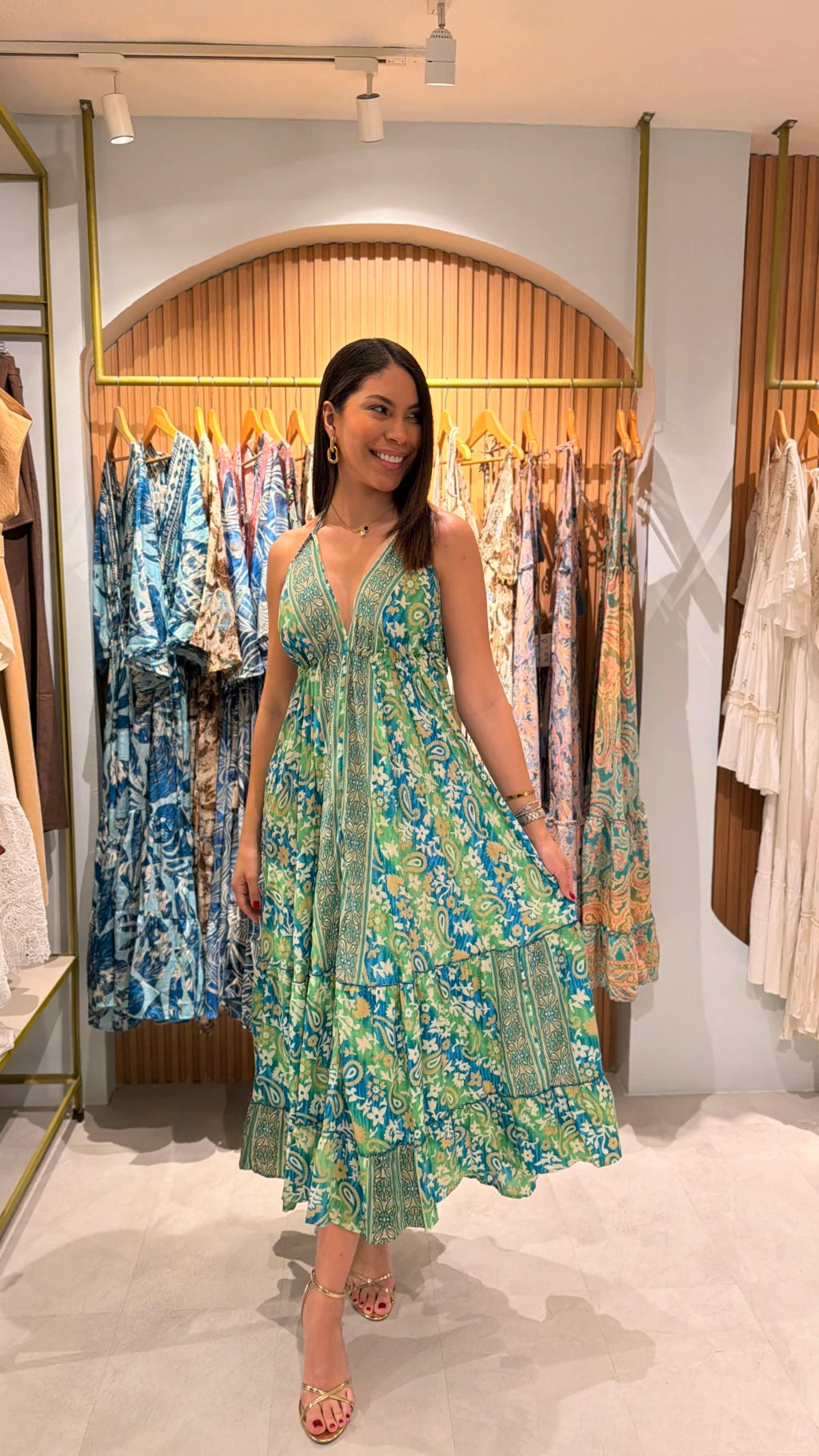 Vestido de tirantes verde en seda, unitalla, Koral Boutique